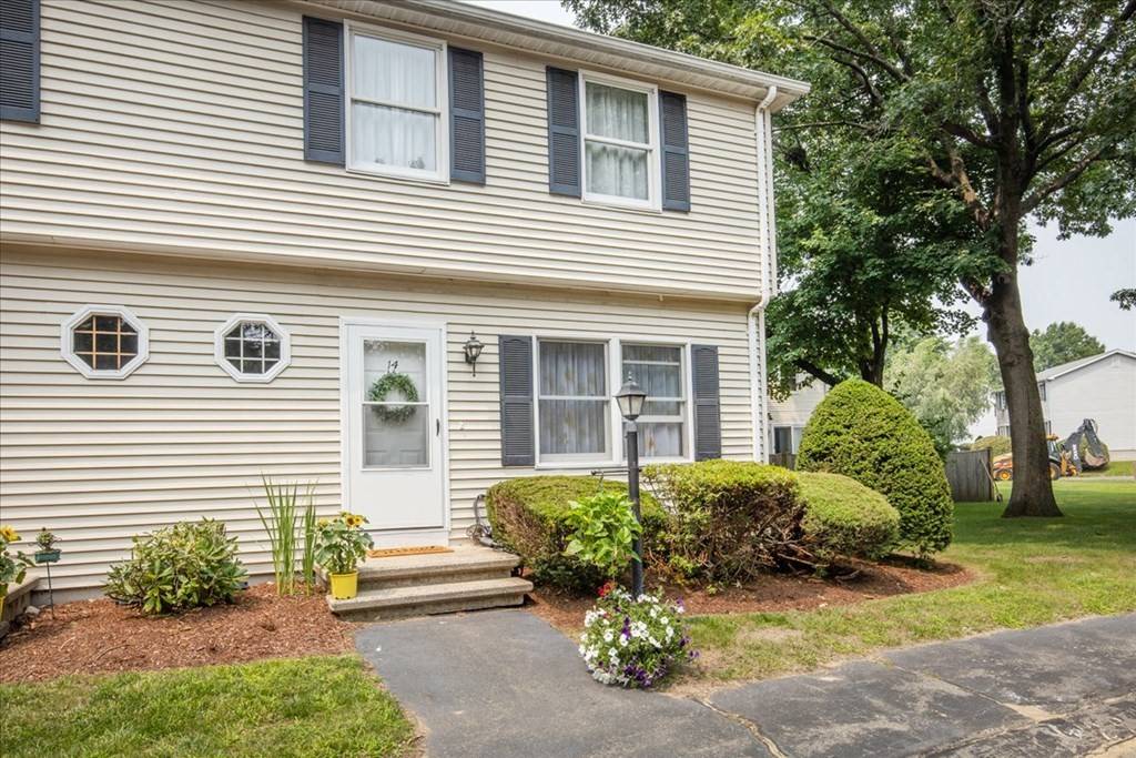 Woburn, MA 01801,14 Northwoods Cir #14