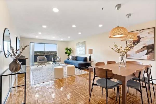 32 Whites Avenue #D73, Watertown, MA 02472