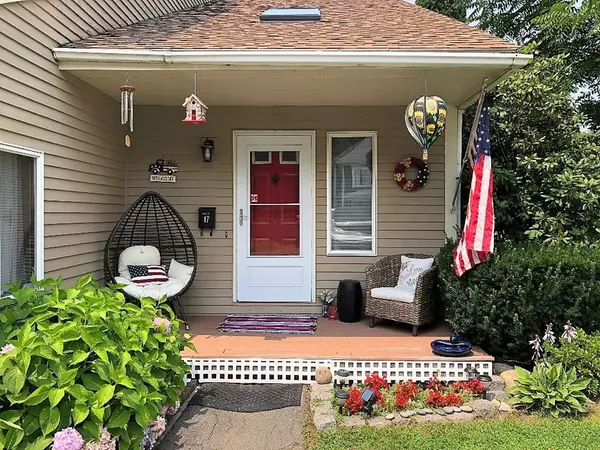 17 S Brook St ##2, Haverhill, MA 01835