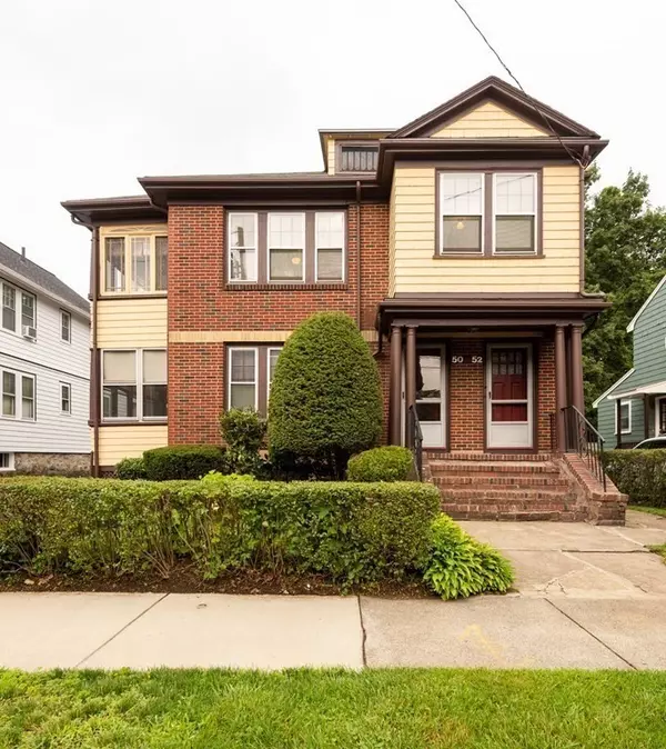 50-52 Albion St, Melrose, MA 02176