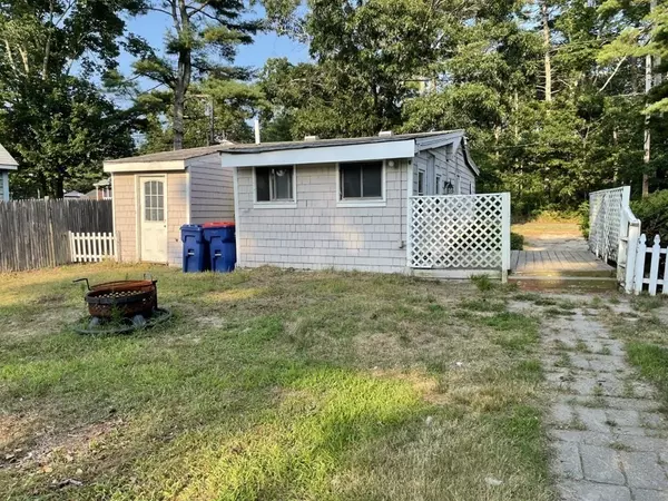 Wareham, MA 02538,88 Glen Charlie Rd