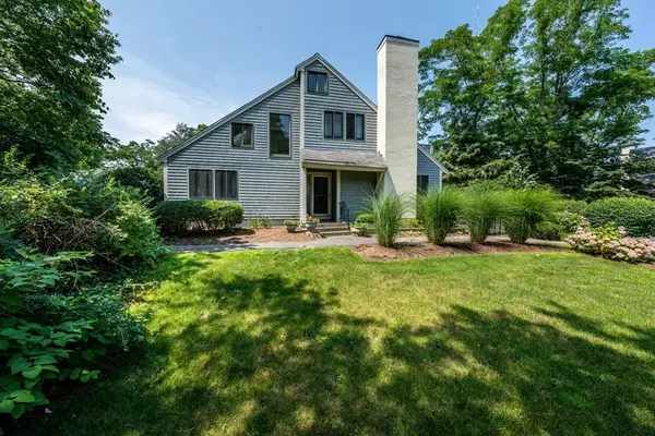 15 Knoll Ln #K-4, Brewster, MA 02631