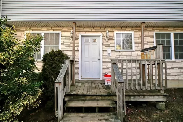 303 Eagle St. #B, Fall River, MA 02724