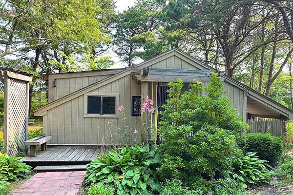 80 Wilfin Road, Yarmouth, MA 02664