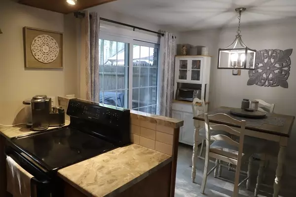 Agawam, MA 01001,7 Corey Colonial #7