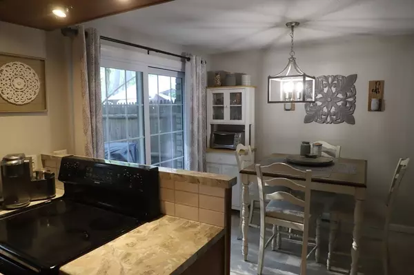 Agawam, MA 01001,7 Corey Colonial #7