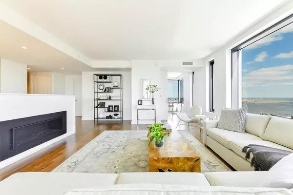 Boston, MA 02114,110 Sudbury Street #4702