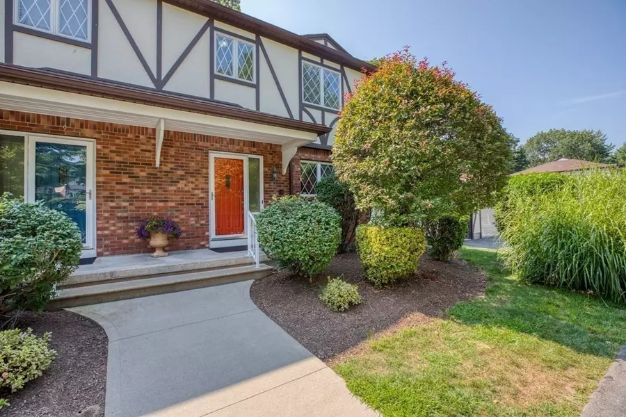 43 W Summit St #A10, South Hadley, MA 01075