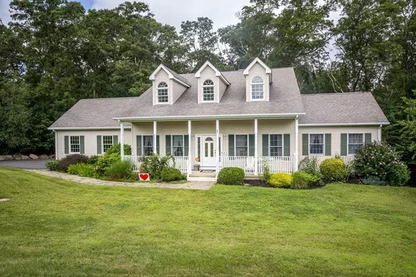 86 Tanglewood Drive, Tiverton, RI 02878