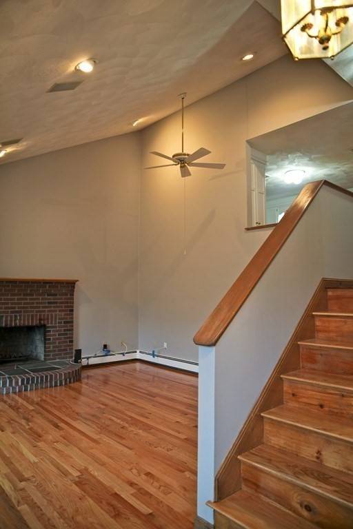 Methuen, MA 01844,8 Dexter St