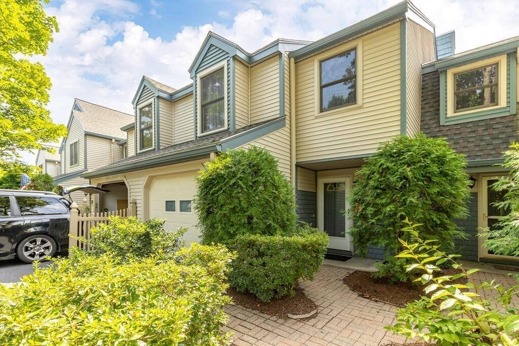 26 Crystal Brook Way #E, Marlborough, MA 01752