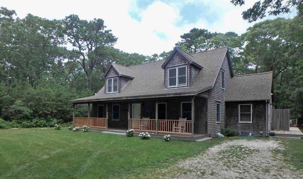 93 Hvoslef Way, Tisbury, MA 02568