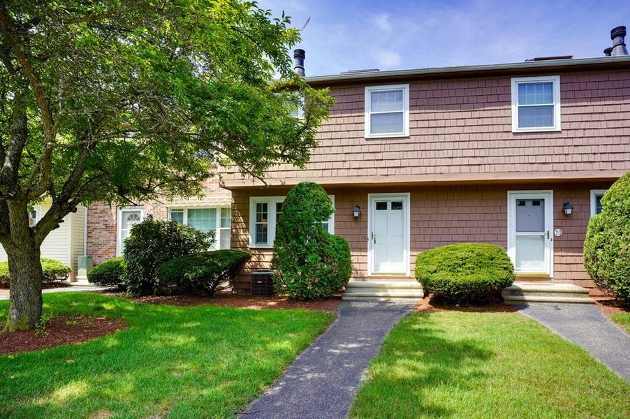 74 Prescott Dr #G-4, Chelmsford, MA 01863