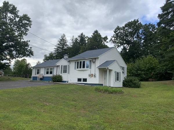 Granby, MA 01033,220 W State St