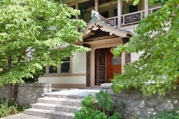 657 Highland Ave, Fall River, MA 02720