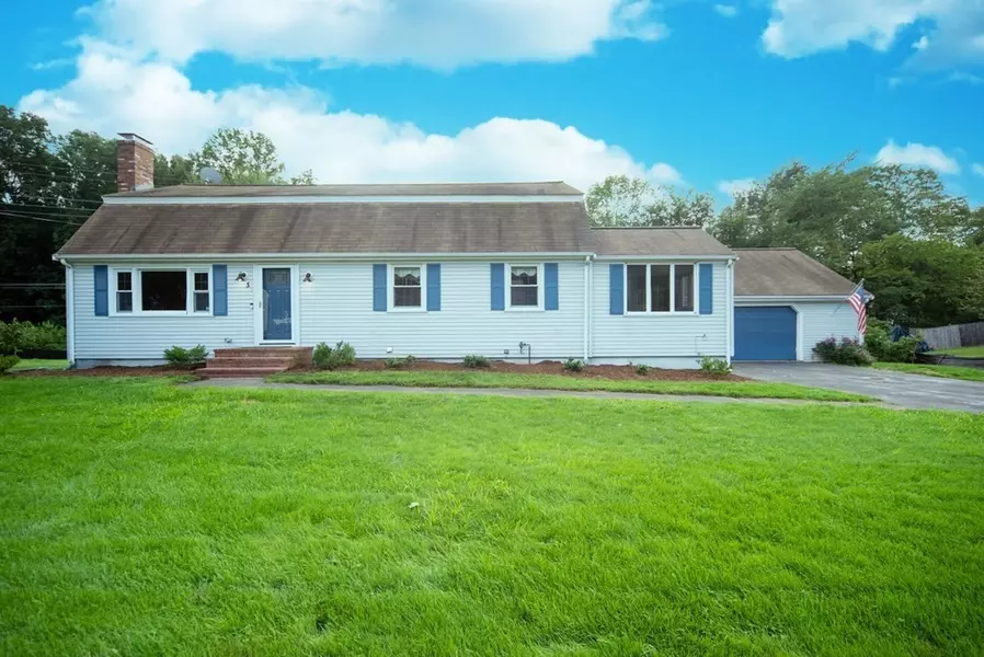 5 Tiffany Circle, West Bridgewater, MA 02379