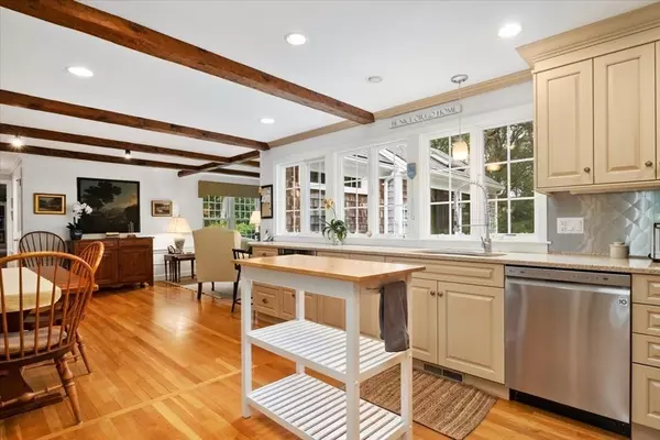 Chatham, MA 02650,62 Emery Ln