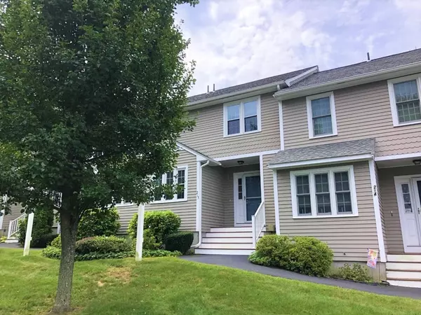 Hopedale, MA 01747,215 Laurelwood Dr #215