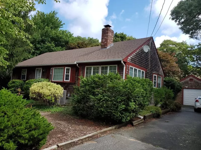 5 Connecticut Ave., Harwich, MA 02645