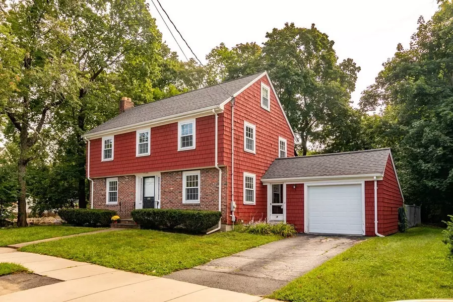 23 Waverly Street, Stoneham, MA 02180