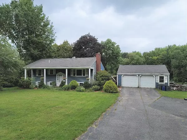 95 Brookline St, Pepperell, MA 01463