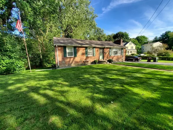 Auburn, MA 01501,21 Elmwood St