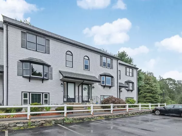 Millis, MA 02054,10 Meadowbrook Rd #10
