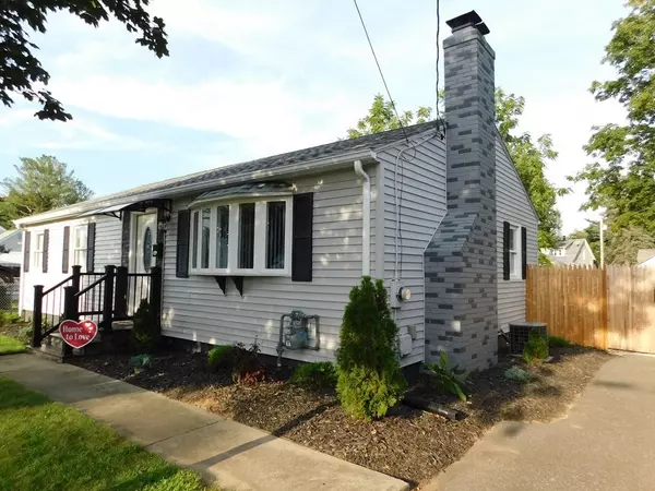 Chicopee, MA 01020,41 Fernhill St