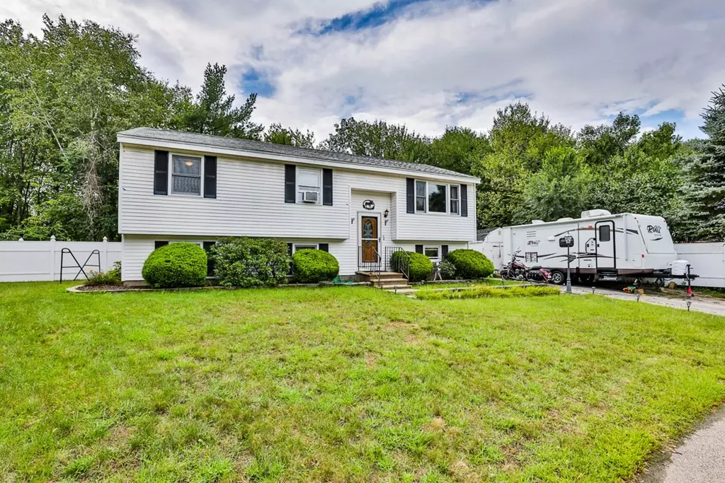 Concord, NH 03303,6 Chicory Ct