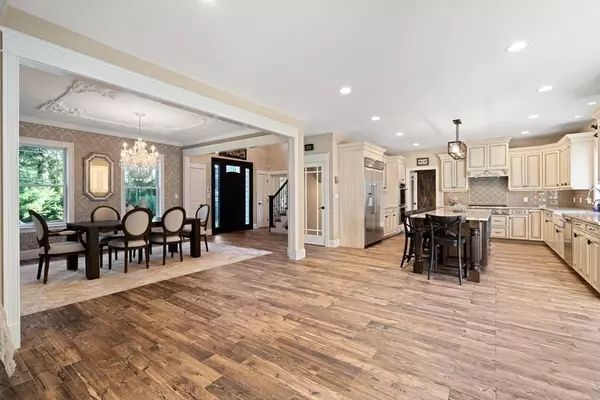 North Reading, MA 01864,145 Marblehead St