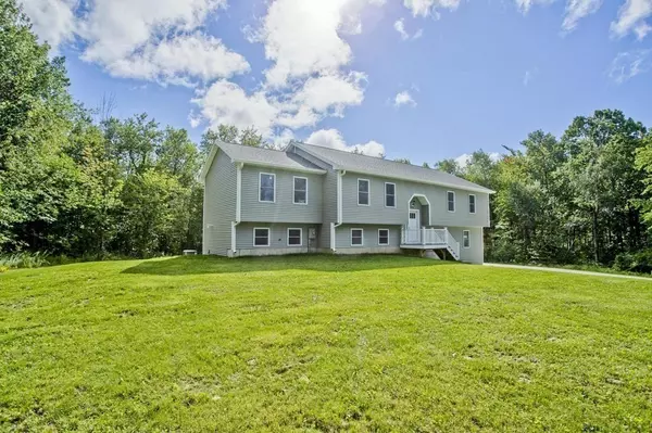 Granville, MA 01034,128 Crest Ln