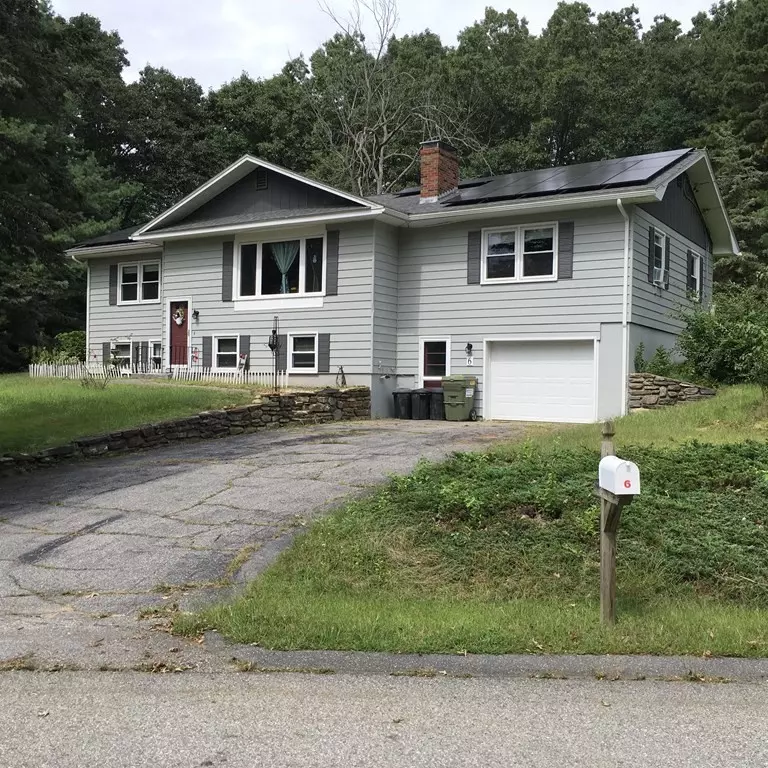 West Brookfield, MA 01585,6 Hadley Path