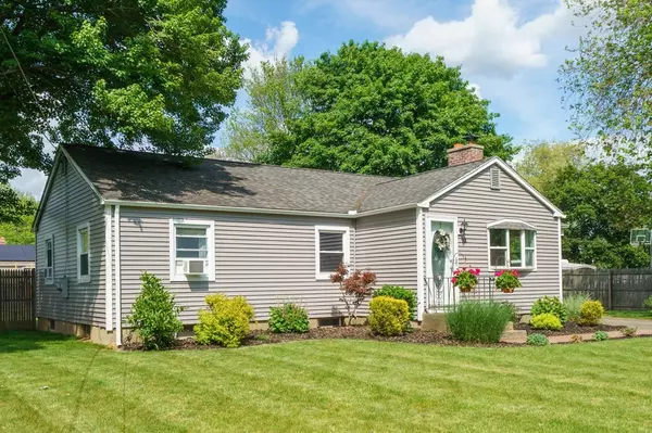 Agawam, MA 01001,53 Deering St