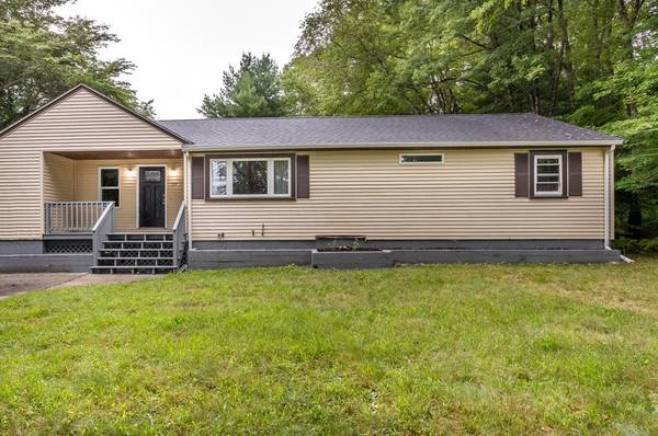 319 Plymouth St, Middleboro, MA 02346