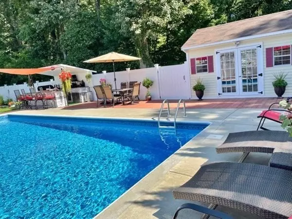 35 Paul Avenue, Peabody, MA 01960