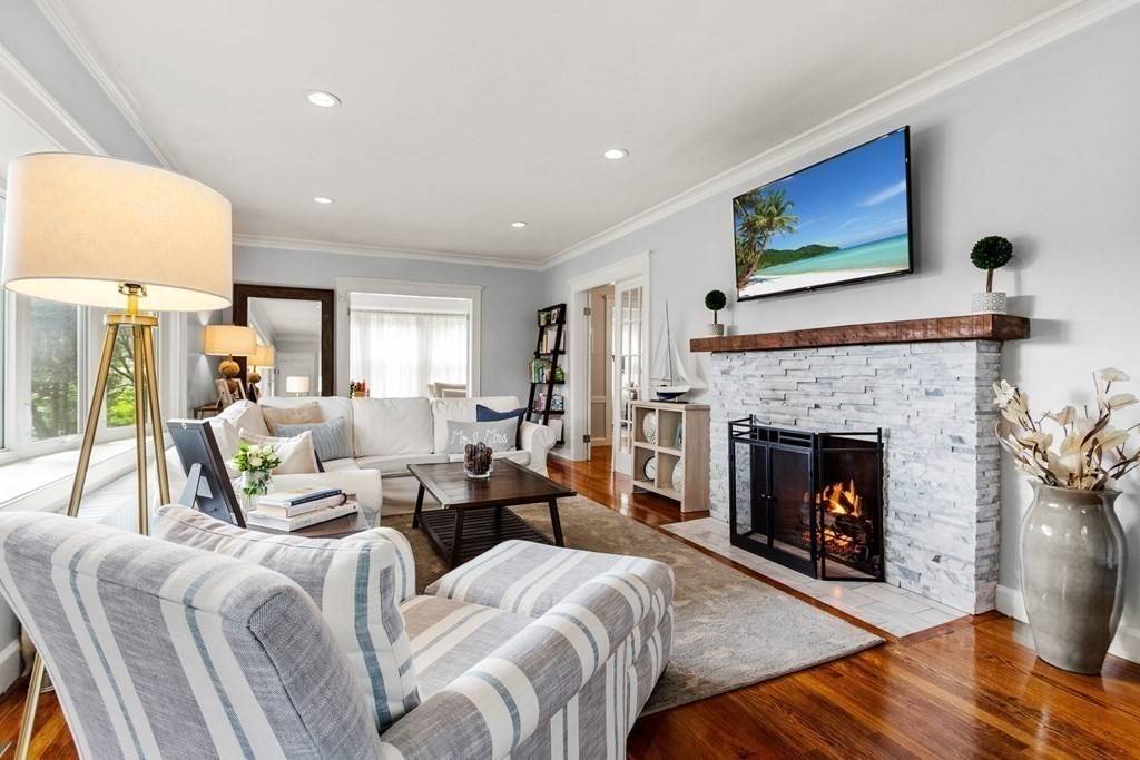 Marblehead, MA 01945,2 Charlotte Road