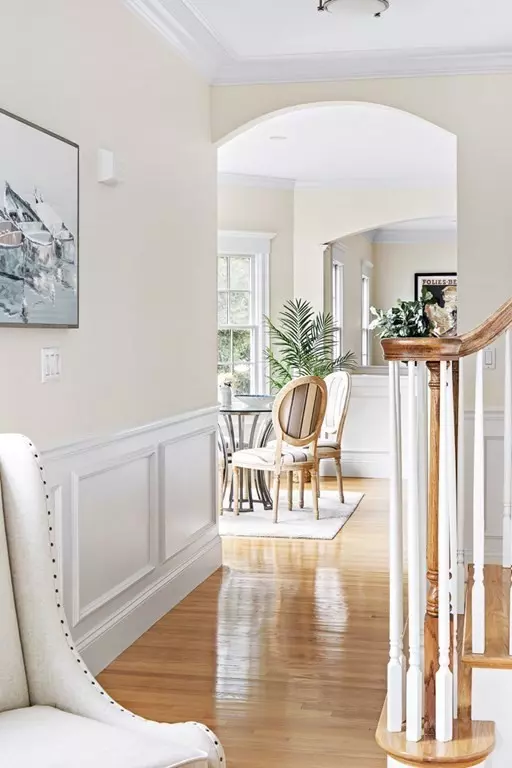 Wellesley, MA 02482,66 Oak St