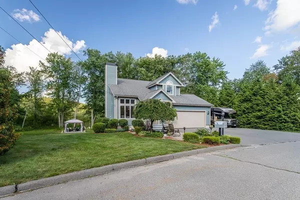 65 Wildflower Road, Leominster, MA 01453