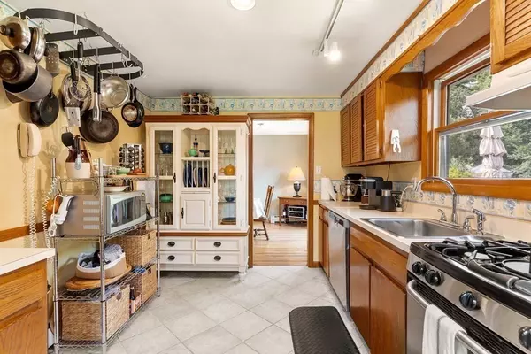 Billerica, MA 01821,1 Biscayne Dr