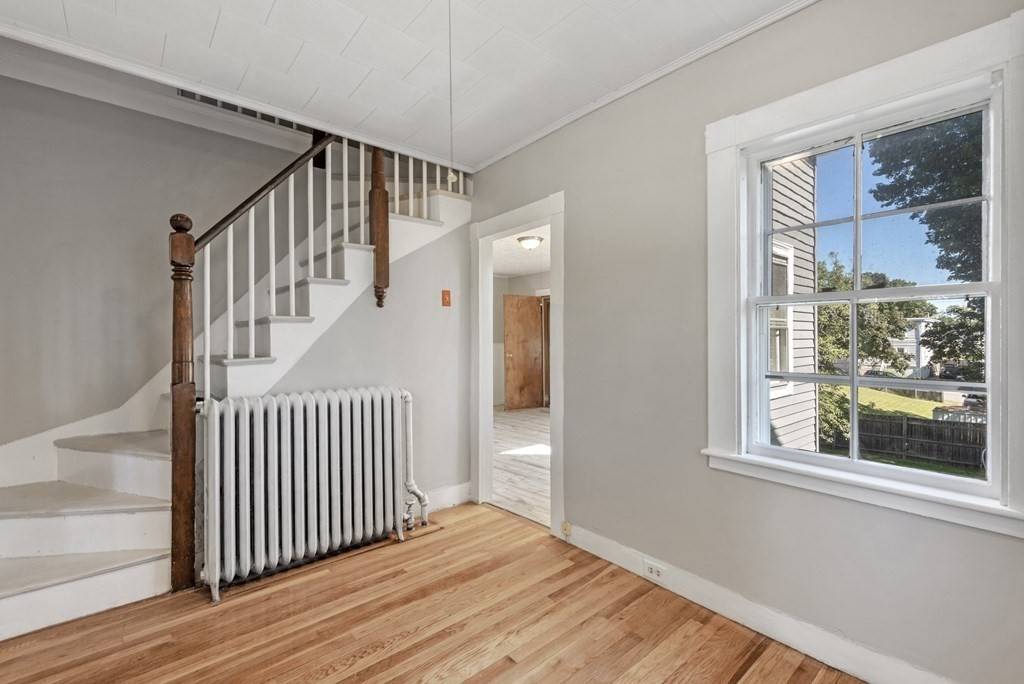 Salem, MA 01970,28 Phillips St