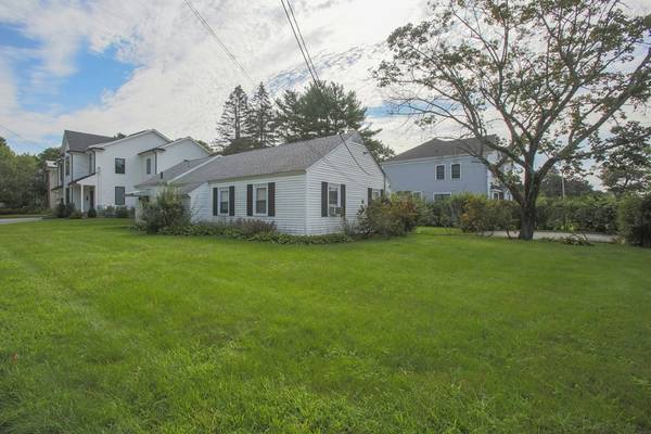 70 Wiswall Rd, Newton, MA 02459