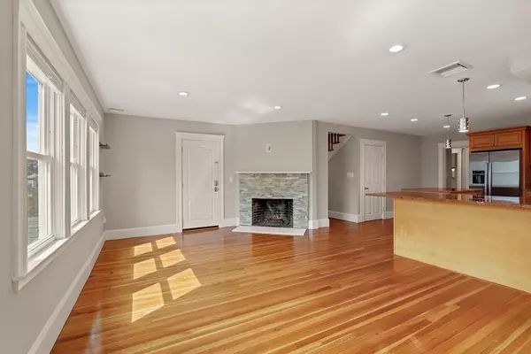 Watertown, MA 02472,324 Mount Auburn St #2