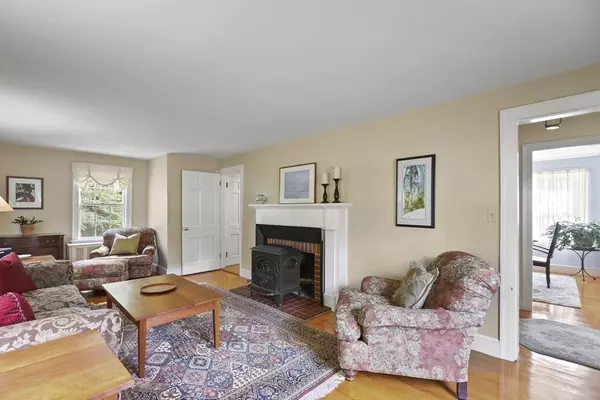 West Boylston, MA 01583,44 Franklin Street