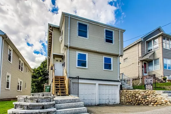 8 Chapman St, Watertown, MA 02472