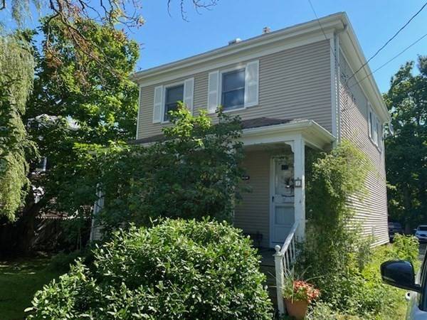 7 Howlands Ln, Kingston, MA 02364