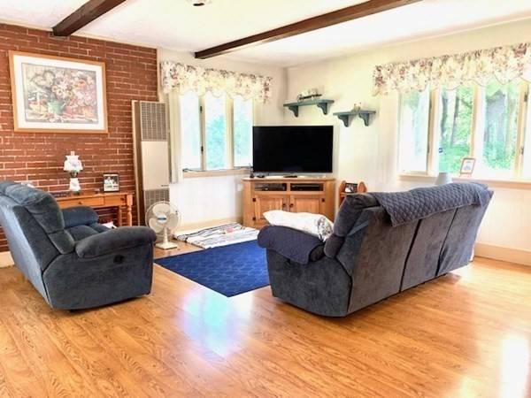 Billerica, MA 01821,4 Baldwin Rd