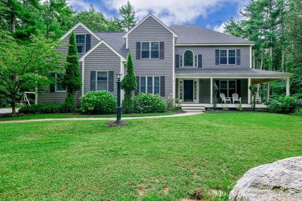 14 Autumn Ln, Marion, MA 02738