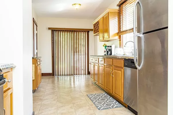 Springfield, MA 01119,72 Woodrow St