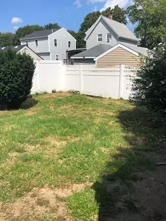 Peabody, MA 01960,11 Lexington Ave