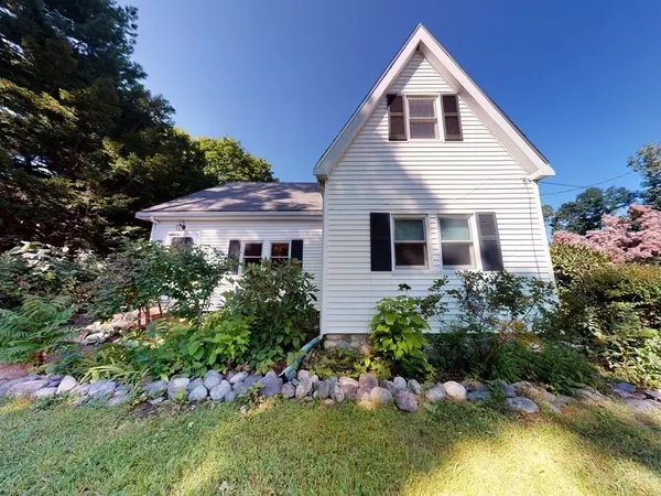Waltham, MA 02453,679 South Street